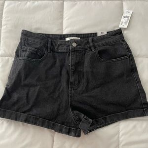 Pacsun Brand New Mom Shorts